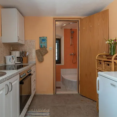 Ana Appartement *
